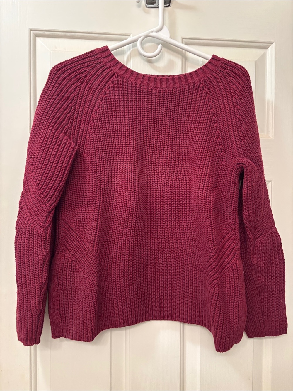 GAP Raspberry Crewneck Chunky Knit Sweater